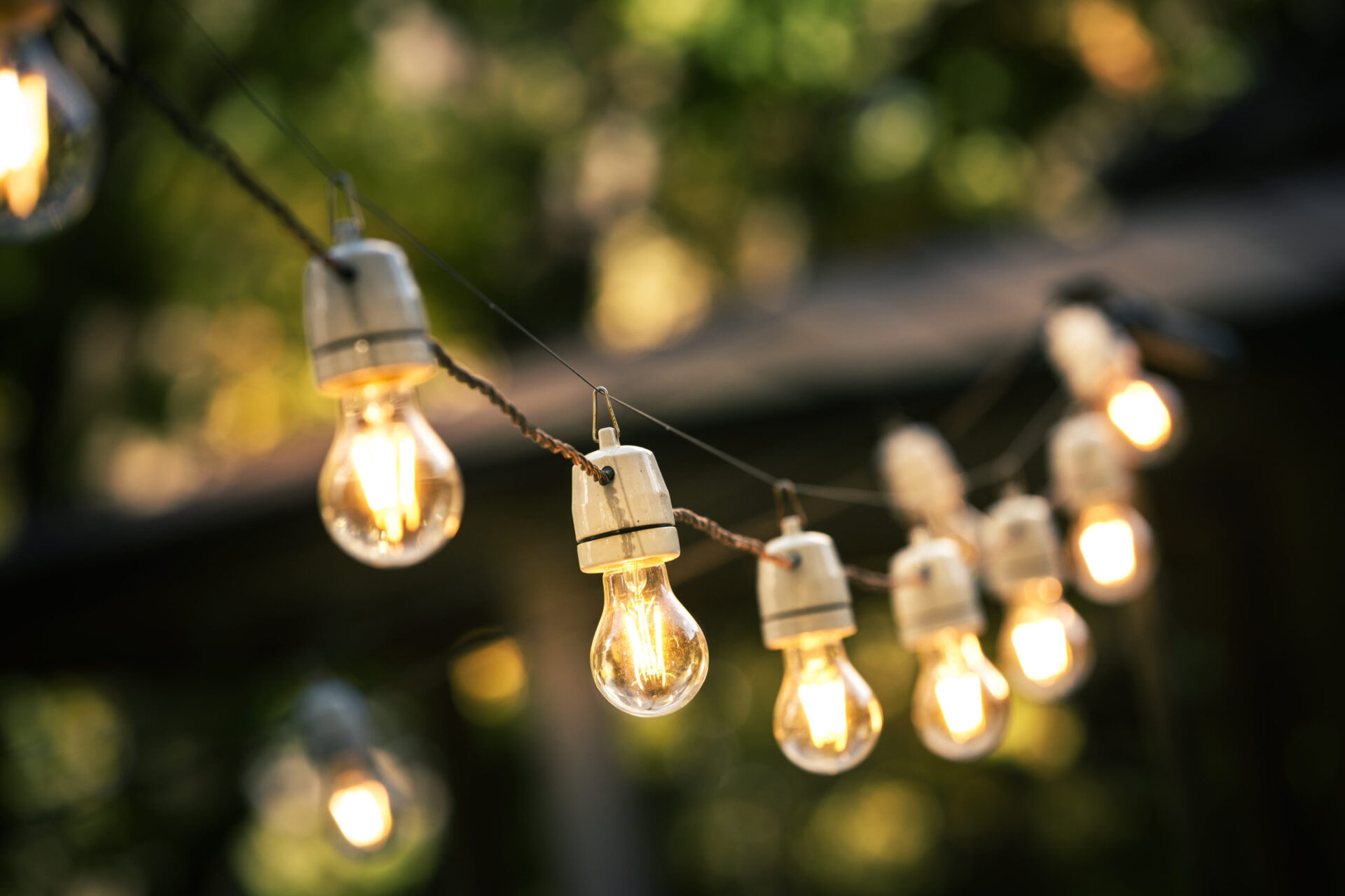 outdoor lighting installation services